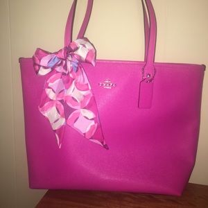 Coach City tote in crossgrain leather